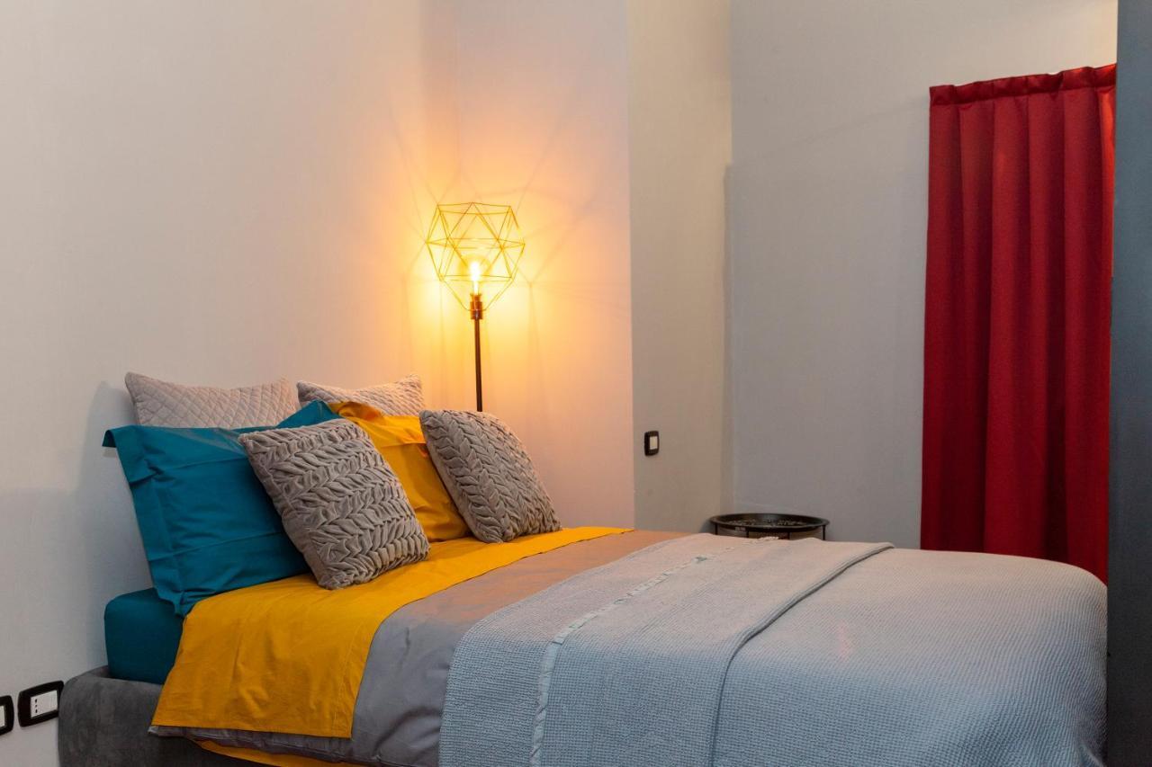 Core City Apartment - Cappella Vecchia เนเปิลส์ ภายนอก รูปภาพ