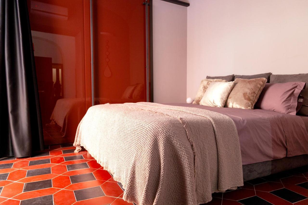 Core City Apartment - Cappella Vecchia เนเปิลส์ ภายนอก รูปภาพ
