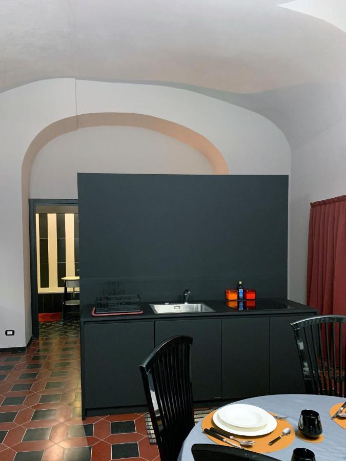 Core City Apartment - Cappella Vecchia เนเปิลส์ ภายนอก รูปภาพ