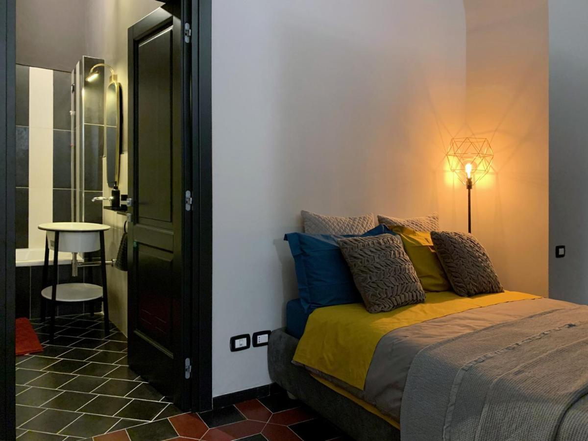 Core City Apartment - Cappella Vecchia เนเปิลส์ ภายนอก รูปภาพ