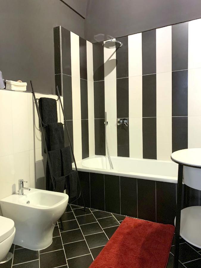 Core City Apartment - Cappella Vecchia เนเปิลส์ ภายนอก รูปภาพ